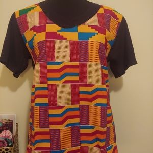 Women's Tee✨💞New. Make an offer